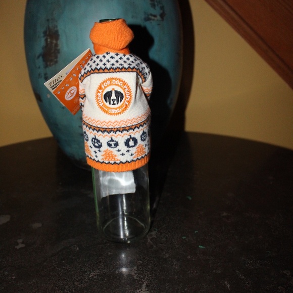 Tito, Bottle sweater kangaroo pouch and hoodie - Picture 4 of 5